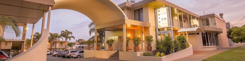 Commodore Mildura Motel Esterno foto