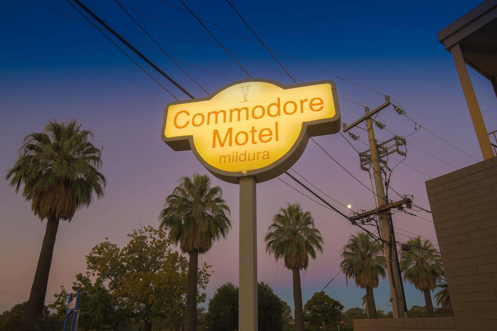Commodore Mildura Motel Esterno foto