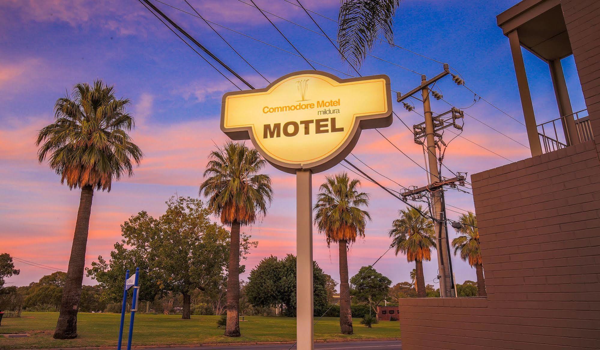 Commodore Mildura Motel Esterno foto
